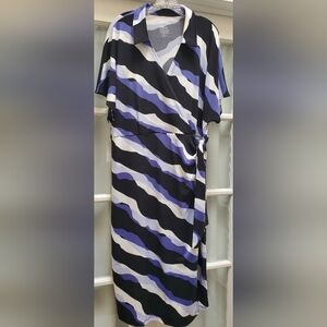 Women's Wave-Stripe Wrap Dress in Black, White & Purple